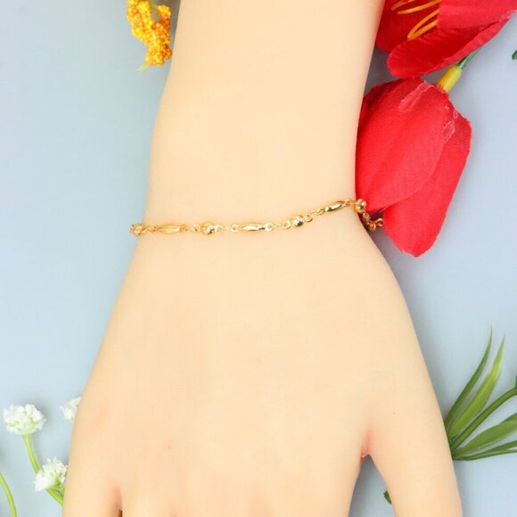 "Elegant & Trendy Bracelet, A Perfect Gift for Women, Thoughtful, EVCH1815 - Picture 5 of 10